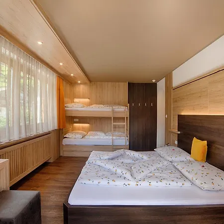 Brugghof Hotel 2*